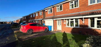 4 bed semi-detached house to rent