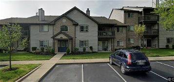 10304 Southern Meadows Dr APT 201, Louisville, KY 40241