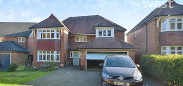 4 bedroom detached house