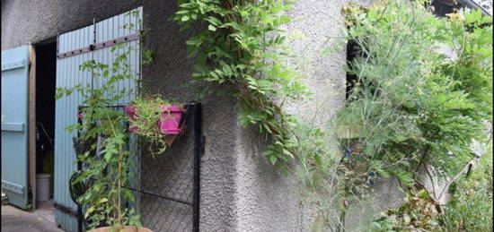 Belle maison de famille de 7 pièces à GUERET, avec dépendance, garage et jardin