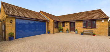 3 bed bungalow for sale