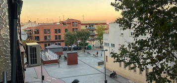 Piso en calle Alonso de Mendoza en La Alhóndiga, Getafe