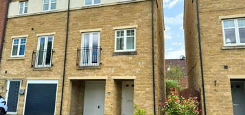 4 bedroom town house for sale