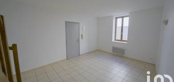 Appartement  à louer, 2 pièces, 1 chambre, 63 m²