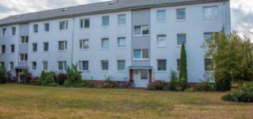 Wohnung mit Balkon zum Einziehen und Wohlfühlen 2 1/2 Zimmer