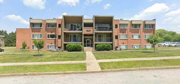 131 Silver Spur Dr Apt B4, Yorklyn, PA 17402