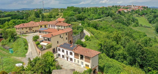 Casa indipendente in vendita in via Madonna, 5