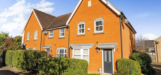 End terrace house for sale in Iris Drive, Sittingbourne, Kent ME10