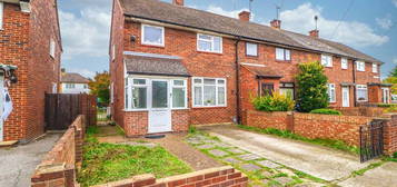 End terrace house for sale in Humber Avenue, South Ockendon RM15