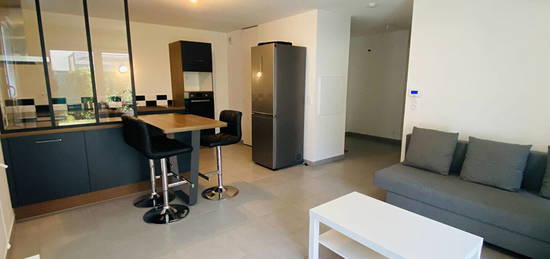 Appartement T3 MEUBLE avec jardin et garage