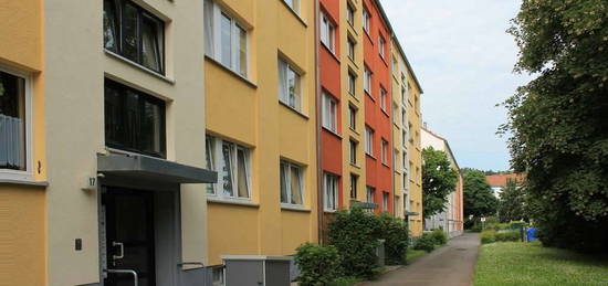 2-Raum-Wohnung mit Balkon in ruhiger und grüner Lage