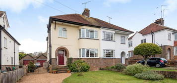 3 bedroom semi-detached house