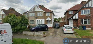 3 bedroom semi-detached house