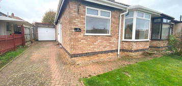 Semi-detached bungalow to rent in Orchard Way, Roade, Northampton, Northamptonshire NN7