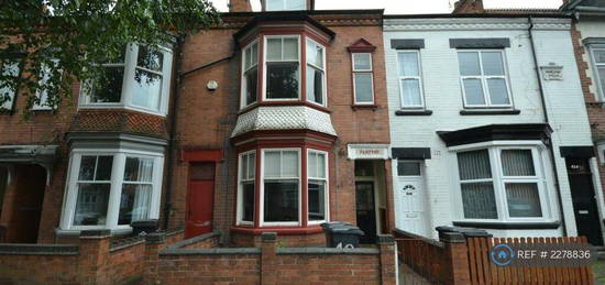 6 bedroom terraced house