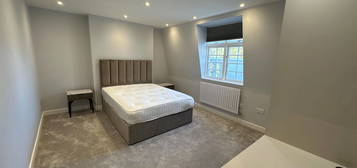 2 bed flat to rent