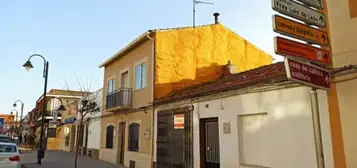 Casa adosada en Avenida de Juan XXIII, 31