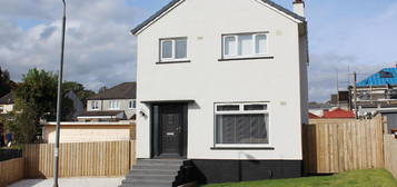 3 bed detached house for sale