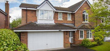 5 bedroom detached house for sale