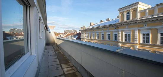 TOP LAGE! 2 Zimmer Wohnung im Univiertel mit großem Balkon. Perfekt für WG. PROVISIONSFREI