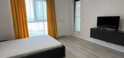 Garsoniera PLaza Residence Bloc nou/metrou 6 minute