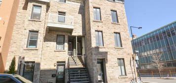 3755, Rue Drolet
Montréal (Le Plateau-Mont-Royal)
