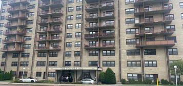 1000 Clove Rd Unit 8-C, Staten Island, NY 10301