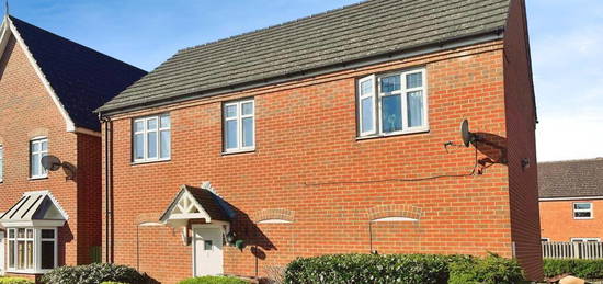 2 bedroom detached house