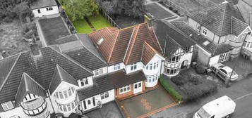 5 bedroom semi-detached house for sale