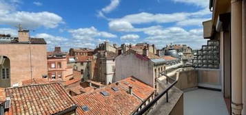 TOULOUSE T5 duplex SECTEUR CAPITOLE