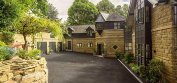 9 bedroom detached house for sale