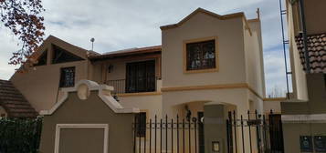 Casa en Alquiler en Mayor Drummond
