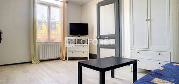 Studio meublé  à louer, 1 pièce, 34 m², Étage 2/3