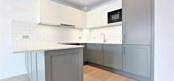 2 bed flat to rent