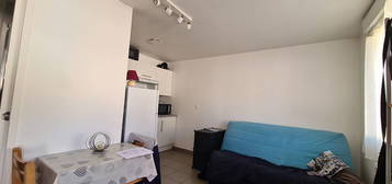 STUDIO - LIBRE DE LOCATAIRE - 19m2