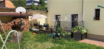 2,5 Raumwohnung mit Terrasse und Gartenanteil