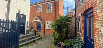 2 bedroom terraced house