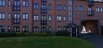 2 bed flat to rent