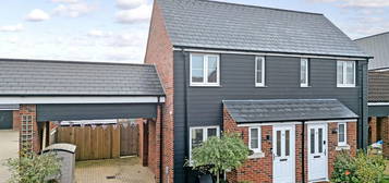 2 bedroom semi-detached house for sale