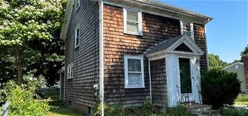 32 Budleigh Ave, Beverly, MA 01915