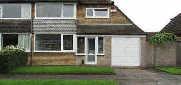 3 bedroom semi-detached house