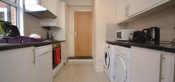 4 bedroom terraced house