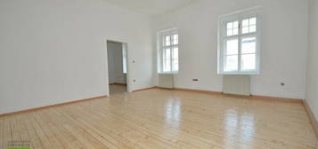 CHRISTOPH CHROMECEK IMMOBILIEN - PERCHTOLDSDORF - Helle 2-Zimmer-Altbauwohnung…