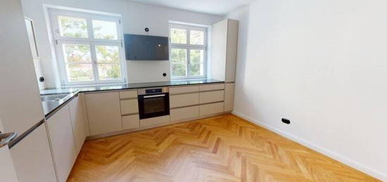 Moderne 2-Raum Wohnung mit luxuriöser Einbauküche