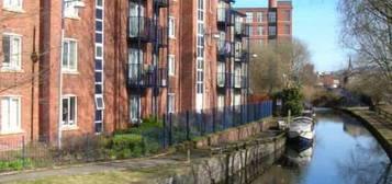 2 bed flat to rent