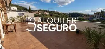 &#xC1;tico en Sants-Montjuic