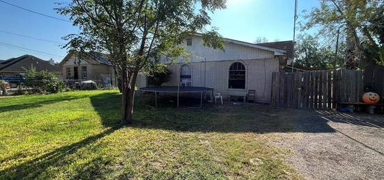 2317 Tucker Rd, Harlingen, TX 78552