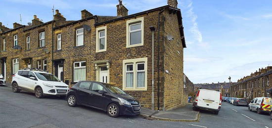 3 bedroom end of terrace house