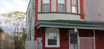 1828 Reverend J J Walters Ave, Atlantic City, NJ 08401