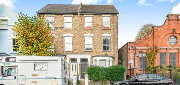 Property to rent in Brooke Road, Hackney, London E5